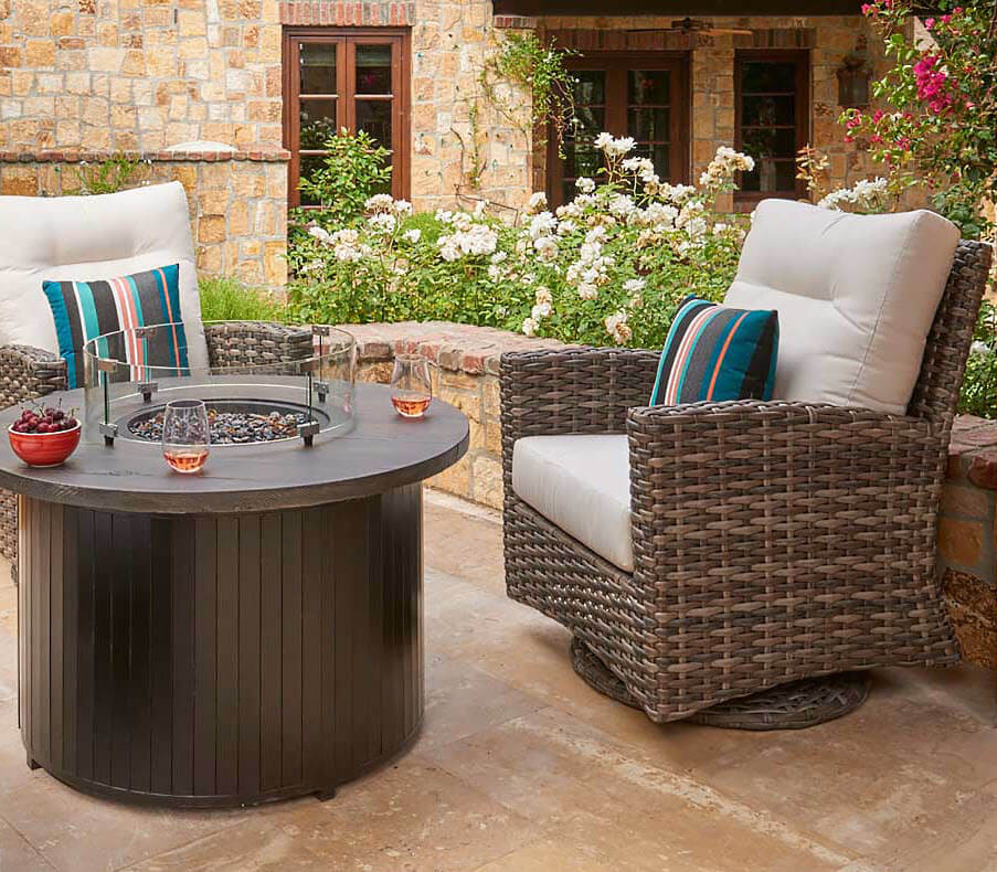 Cavalier 3 Piece Swivel Glider Fire Table Seating Set